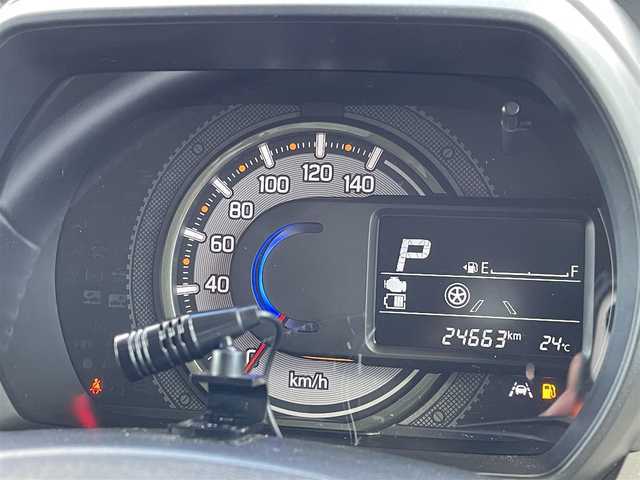 スズキ スペーシア ギア HYBRID XZ 島根県 2022(令4)年 2.5万km クールカーキパールメタリック/ガンメタリック2トーン 登録時走行距離24663km/社外8インチナビ/フルセグテレビ/バックカメラ/両側パワースライドドドア/衝突軽減ブレーキ/レーンキープアシススト/レーダークルーズコントロール/前席シートヒーター/プッシュスタート/スマートキー(スペアスマート×1)/ウインカーミラー/ドアバイザー/ETC