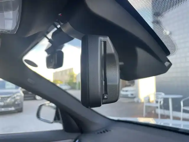 ＢＭＷ Ｘ１ xDrive 18d Mスポーツ 滋賀県 2021(令3)年 4.4万km ミネラルホワイト ハイラインパッケージ/黒革/・前席パワーシート/・前席シートヒーター /インテリジェントセーフティ/衝突軽減ブレーキ/車線逸脱警告/ACC/アンビエントライト/純正HDDナビ（BT/USB）/社外テレビチューナー/バックカメラ/前後ドライブレコーダー/ETC/純正18インチAW