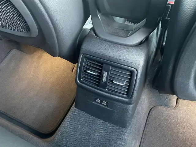 ＢＭＷ Ｘ１ xDrive 18d Mスポーツ 滋賀県 2021(令3)年 4.4万km ミネラルホワイト ハイラインパッケージ/黒革/・前席パワーシート/・前席シートヒーター /インテリジェントセーフティ/衝突軽減ブレーキ/車線逸脱警告/ACC/アンビエントライト/純正HDDナビ（BT/USB）/社外テレビチューナー/バックカメラ/前後ドライブレコーダー/ETC/純正18インチAW