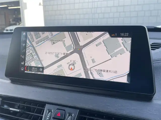 ＢＭＷ Ｘ１ xDrive 18d Mスポーツ 滋賀県 2021(令3)年 4.4万km ミネラルホワイト ハイラインパッケージ/黒革/・前席パワーシート/・前席シートヒーター /インテリジェントセーフティ/衝突軽減ブレーキ/車線逸脱警告/ACC/アンビエントライト/純正HDDナビ（BT/USB）/社外テレビチューナー/バックカメラ/前後ドライブレコーダー/ETC/純正18インチAW