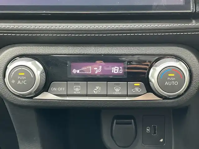 日産 キックス X 神奈川県 2021(令3)年 7万km ブリリアントホワイトパール 純正９インチナビ/Bカメラ　全方位カメラ/デジタルルームミラー/フルセグ/ETC/プロパイロット/エマージェンシーブレーキ/コーナーセンサー/純正アルミホイール/前後ドライブレコーダー　/ルーフレール