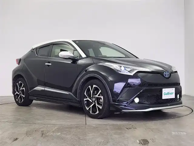 トヨタ Ｃ－ＨＲ G LEDエディション 愛知県 2018(平30)年 5.7万km ホワイト/ブラックマイカ 2トーン 純正9型ナビ（フルセグ、CD、DVD、Bluetooth）/モデリスタエアロ/BSM/シートヒーター（D+N)/ACC/ETC/Bカメラ/ハーフレザーシート/衝突軽減ブレーキ/レーンキープアシスト/オートハイビーム/LEDヘッドライト/コーナーセンサー前後/純正18インチAW/純正フロアマット/電子パーキング/オートホールド/スマートキー/フォグライト/横滑り防止装置