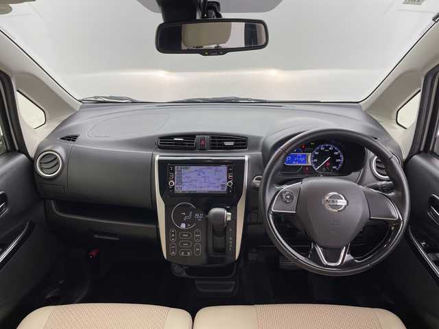 日産 デイズ HWS X プレミアムセレクション 愛知県 2017(平29)年 4.2万km ホワイトパール 純正メモリナビ・フルセグTV/CD・DVD・Bluetooth/スマートキー/アラウンドビューモニター/ETC/ハーフレザーシート/純正HIDライト