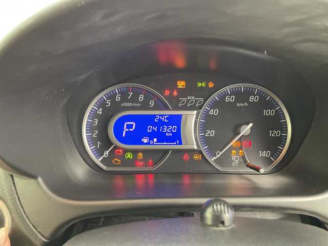 日産 デイズ HWS X プレミアムセレクション 愛知県 2017(平29)年 4.2万km ホワイトパール 純正メモリナビ・フルセグTV/CD・DVD・Bluetooth/スマートキー/アラウンドビューモニター/ETC/ハーフレザーシート/純正HIDライト