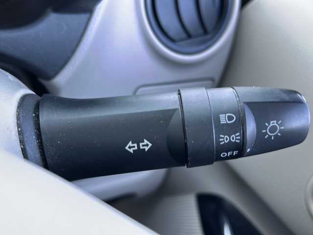 日産 デイズ J 岐阜県 2018(平30)年 12.6万km ブラック 登録時走行距離125856km/ケンウッドCDオーディオ/ドアバイザー/ipod接続/AUX接続/USB接続/ETC/禁煙車/フロアマット/リモコンキー/ハロゲンヘッドライト/ベンチシート/エアバッグ/オートエアコン/スタッドレス有/エアバッグ