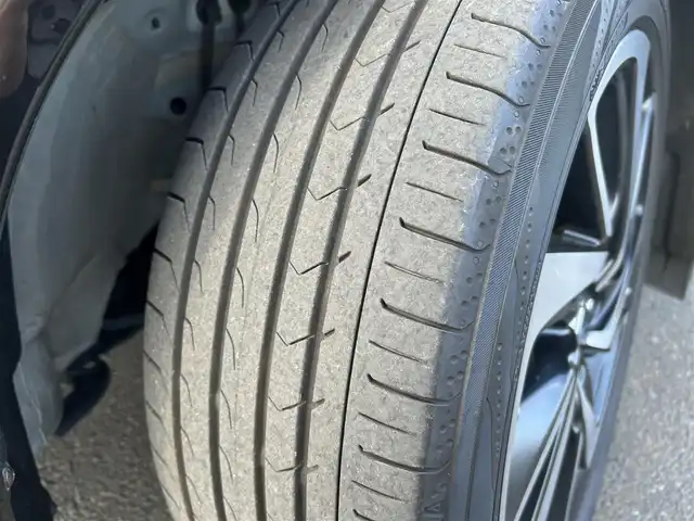 ホンダ ヴェゼル ハイブリッド RS ホンダセンシング 宮城県 2020(令2)年 7.4万km プラチナホワイトパール ホンダセンシング/●衝突軽減ブレーキ〈CMBS〉/●誤発進抑制機能/●歩行者事故低減ステアリング/●路外逸脱抑制機能/●ACC〈アダプティブ・クルーズ・コントロール〉/●LKAS〈車線維持支援システム〉/●先行車発進お知らせ機能/●標識認識機能/純正8インチナビ（VXM-207VFEi）/・CD/DVD/・Bluetooth/・USB/HDMI/・フルセグTV/バックカメラ/ビルトインETC/ドライブレコーダー/コンフォートビューパッケージ/●親水/ヒーテッドドアミラー/●フロントドア撥水ガラス/●熱線入りフロントウインドウ/ハーフレザーシート/シートヒーター/革巻きステアリング/ステアリングスイッチ/パドルシフト/電動パーキングブレーキ/ブレーキホールド/LEDヘッドランプ/フォグランプ/オートライト/スマートキー＆プッシュスタート/純正18インチAW/純正フロアマット/トノカバー/W/サイド/カーテンエアバッグ