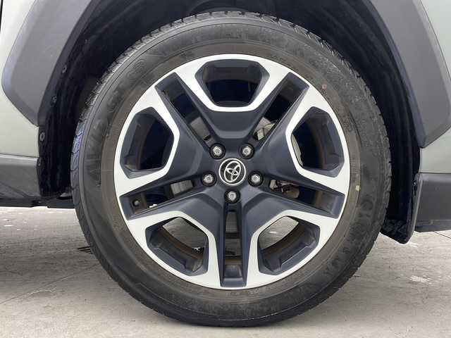 トヨタ ＲＡＶ４ アドベンチャー 大阪府 2019(令1)年 2.5万km アッシュグレーメタリック/アーバンカーキ ４ＷＤ/純正ＳＤナビ/【BT/フルセグTV/USB/DVD]/デジタルインナーミラー/バックカメラ/ETC/ドライブレコーダー前後　DC-DR651/ブラインドスポットモニター/衝突被害軽減システム/レーンキープアシスト/クルーズコントロール追従/オートライト/パワーシートD席/純正１９インチAW/純正フロアマット/スペアキー