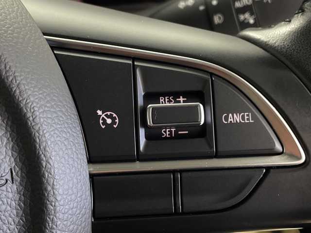 スズキ ジムニー XC 鹿児島県 2021(令3)年 2.5万km シフォンアイボリーメタリックブラック2トーンルーフ 社外ナビ　/（フルセグ/Bluetooth/CD/DVD/AM/FM）/クルーズコントロール　/ドライブレコーダー　/シートヒーター　/バックカメラ　/ヘッドライトウォッシャー　/ホワイトレタータイヤ　/ＬＥＤヘッドライト　/フロントカメラ　/社外マフラー　/社外アルミペダル/プッシュスタートボタン/スロットコントローラー/＊純正サスペンション・マフラー有り