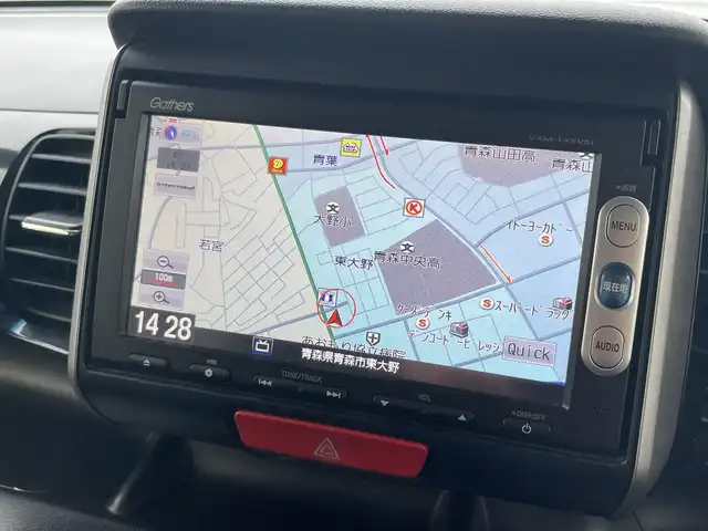 ホンダ Ｎ ＢＯＸ カスタム G 青森県 2013(平25)年 10.5万km プレミアムゴールドパープルパール (株)IDOMが運営する【じしゃロン青森店】の自社ローン専用車両になりますこちらは現金ご利用時の価格です。自社ローンご希望の方は別途その旨お申付け下さい。/４WD/スマートキー/純正ナビ/ワンセグテレビ/バックカメラ/両側パワースライドドア/純正フロアマット