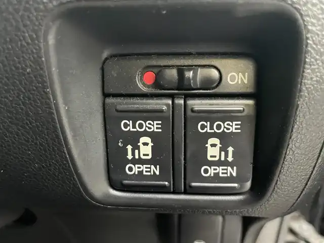 ホンダ Ｎ ＢＯＸ カスタム G 青森県 2013(平25)年 10.5万km プレミアムゴールドパープルパール (株)IDOMが運営する【じしゃロン青森店】の自社ローン専用車両になりますこちらは現金ご利用時の価格です。自社ローンご希望の方は別途その旨お申付け下さい。/４WD/スマートキー/純正ナビ/ワンセグテレビ/バックカメラ/両側パワースライドドア/純正フロアマット