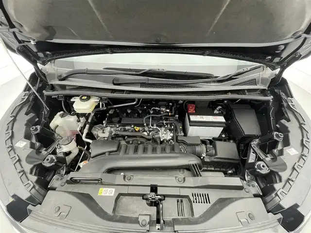 トヨタ ヴォクシー S－Z 滋賀県 2022(令4)年 4.5万km アティチュードブラックマイカ 純正8インチナビ/【Bluetooth/CD/DVD/フルセグTV】/純正フリップダウンモニター/両側パワースライドドア/ハーフレザーシート/バックカメラ/追従クルーズコントロール/クリアランスソナー/レーントレーシングアシスト/プリクラッシュセーフティ/LEDヘッドライト/オートマチックハイビーム/D/Nシートヒーター/ビルトインETC2.0/電動パーキングブレーキ/オートブレーキホールド/MTモード付AT/社外フロアマット/後席ロールサンシェード/プッシュスタート/スマートキー/ステアリングリモコン