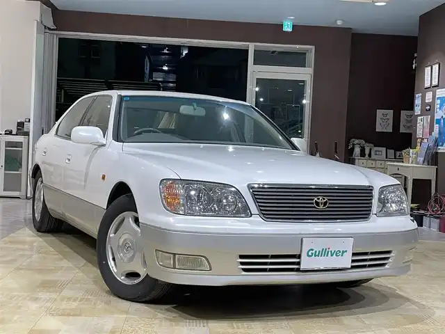 トヨタ セルシオ Cタイプ 埼玉県 1999(平11)年 10.3万km ホワイトパールマイカ サンルーフ/純正マルチ/前席パワーシート/HIDライト/純正16インチAW/クルーズコントロール/キーレス