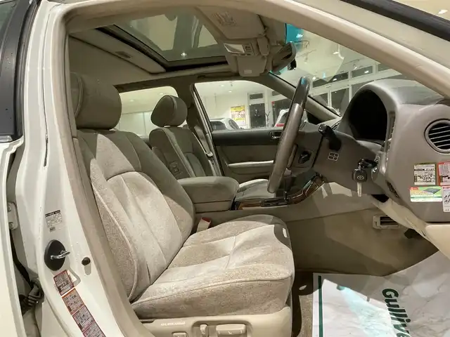 トヨタ セルシオ Cタイプ 埼玉県 1999(平11)年 10.3万km ホワイトパールマイカ サンルーフ/純正マルチ/前席パワーシート/HIDライト/純正16インチAW/クルーズコントロール/キーレス