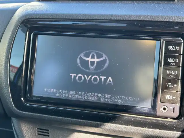 トヨタ ヴィッツ F スマートストップパッケージ 大阪府 2017(平29)年 4.9万km コバルトブルーメタリック トヨタセーフティセンス/・プリクラッシュセーフティ/・レーンディパーチャーアラート/・先行車発進/純正ナビ/・Bluetooth/フルセグTV/CD/DVD/ラジオ/主要装備/・バックカメラ/・横滑り防止装置/・アイドリングストップ/・ステアリングリモコン/・キセノンヘッドライト/・フォグランプ/・ヘッドライトレベライザー/・純正フロアマット/・社外AW/・ドライブレコーダー前/・ETC