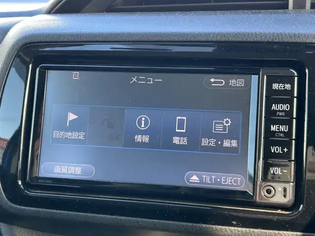 トヨタ ヴィッツ F スマートストップパッケージ 大阪府 2017(平29)年 4.9万km コバルトブルーメタリック トヨタセーフティセンス/・プリクラッシュセーフティ/・レーンディパーチャーアラート/・先行車発進/純正ナビ/・Bluetooth/フルセグTV/CD/DVD/ラジオ/主要装備/・バックカメラ/・横滑り防止装置/・アイドリングストップ/・ステアリングリモコン/・キセノンヘッドライト/・フォグランプ/・ヘッドライトレベライザー/・純正フロアマット/・社外AW/・ドライブレコーダー前/・ETC