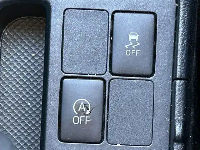 トヨタ ヴィッツ F スマートストップパッケージ 大阪府 2017(平29)年 4.9万km コバルトブルーメタリック トヨタセーフティセンス/・プリクラッシュセーフティ/・レーンディパーチャーアラート/・先行車発進/純正ナビ/・Bluetooth/フルセグTV/CD/DVD/ラジオ/主要装備/・バックカメラ/・横滑り防止装置/・アイドリングストップ/・ステアリングリモコン/・キセノンヘッドライト/・フォグランプ/・ヘッドライトレベライザー/・純正フロアマット/・社外AW/・ドライブレコーダー前/・ETC