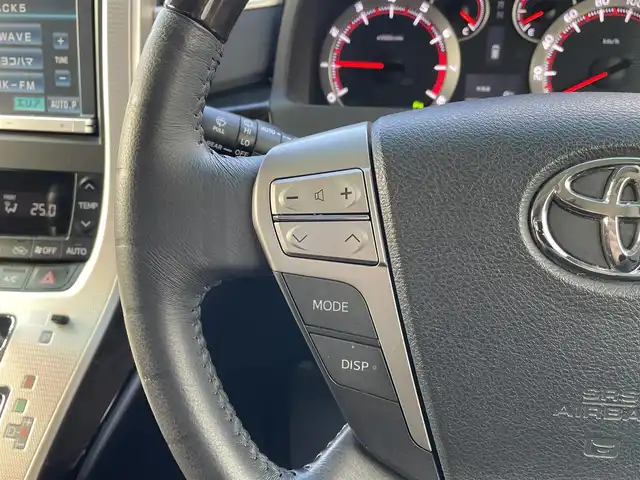 トヨタ アルファード 240S タイプゴールドⅡ 東京都 2014(平26)年 7.7万km ホワイトパールクリスタルシャイン 純正ナビ/純正フリップダウンモニター/バックカメラ/フルセグTV/フロント/リアモデリスタスポイラー/ETC/ツインムーンルーフ/両側電動スライドドア/パワーバックドア/ハーフレザーシート/前方ドライブレコーダー/横滑り防止装置/純正フロアマット/サイドバイザー/クルーズコントロール/スマートキー/オットマン/社外20インチAW