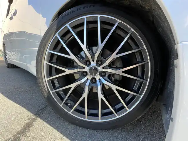 トヨタ アルファード 240S タイプゴールドⅡ 東京都 2014(平26)年 7.7万km ホワイトパールクリスタルシャイン 純正ナビ/純正フリップダウンモニター/バックカメラ/フルセグTV/フロント/リアモデリスタスポイラー/ETC/ツインムーンルーフ/両側電動スライドドア/パワーバックドア/ハーフレザーシート/前方ドライブレコーダー/横滑り防止装置/純正フロアマット/サイドバイザー/クルーズコントロール/スマートキー/オットマン/社外20インチAW