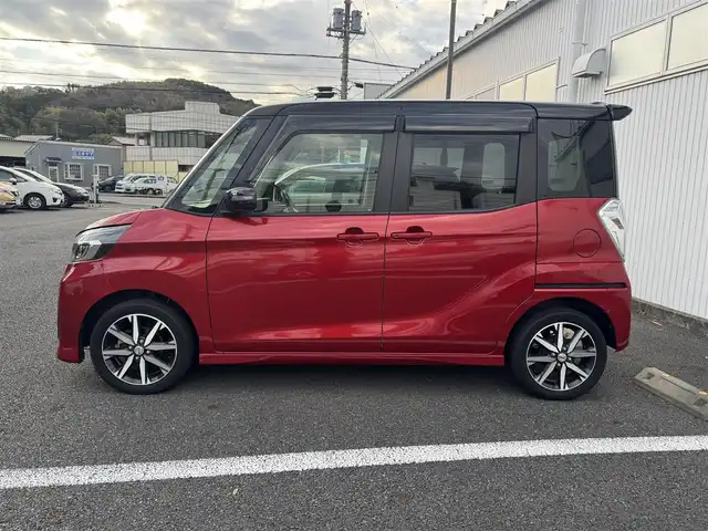 日産 デイズ ルークス ハイウェイスター Gターボ 静岡県 2017(平29)年 5万km スパークリングレッド/ブラック 2トーン 車検令和9年12月15日/純正SDナビ（MM316D-W)/・SD・フルセグTV・USB・CD・DVD/・Bluetooth・FM/AMラジオ/アラウンドビューモニター/ETC2.0/エマージェンシーブレーキ/クルーズコントロール/ウィンカーミラー/オートリトラクタブルミラー/両側パワースライドドア/ドライブレコーダー/スマートキー（スペア有り）/プッシュスタート/取説・保証書