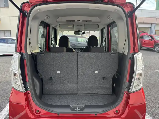 日産 デイズ ルークス ハイウェイスター Gターボ 静岡県 2017(平29)年 5万km スパークリングレッド/ブラック 2トーン 車検令和9年12月15日/純正SDナビ（MM316D-W)/・SD・フルセグTV・USB・CD・DVD/・Bluetooth・FM/AMラジオ/アラウンドビューモニター/ETC2.0/エマージェンシーブレーキ/クルーズコントロール/ウィンカーミラー/オートリトラクタブルミラー/両側パワースライドドア/ドライブレコーダー/スマートキー（スペア有り）/プッシュスタート/取説・保証書