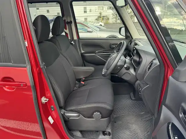 日産 デイズ ルークス ハイウェイスター Gターボ 静岡県 2017(平29)年 5万km スパークリングレッド/ブラック 2トーン 車検令和9年12月15日/純正SDナビ（MM316D-W)/・SD・フルセグTV・USB・CD・DVD/・Bluetooth・FM/AMラジオ/アラウンドビューモニター/ETC2.0/エマージェンシーブレーキ/クルーズコントロール/ウィンカーミラー/オートリトラクタブルミラー/両側パワースライドドア/ドライブレコーダー/スマートキー（スペア有り）/プッシュスタート/取説・保証書