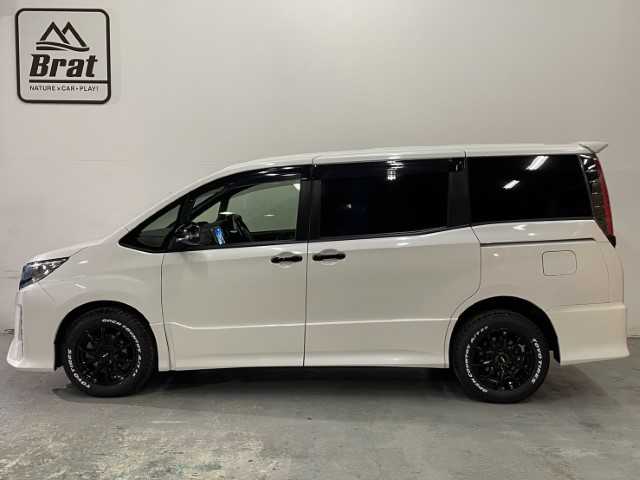 トヨタ ノア Si ダブルバイビーⅡ 道北・旭川 2019(令1)年 5.5万km ホワイトパールクリスタルシャイン AIS検査済み【2502051604】/アルパインナビ/両側パワースライドドア/ETC/ツイーター/16AW トレジャーワン　ヒューマンライン（社外）/TOYOオープンカントリーA/T　EX（社外）/TOYOTAエンブレム/社外パーツ取付有