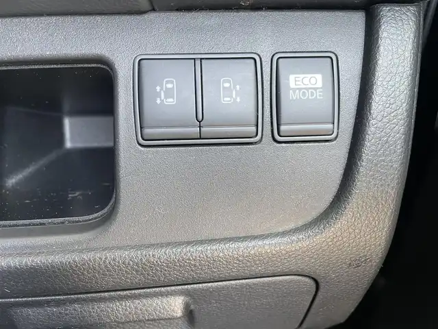 日産 セレナ ハイウェイスター Vセレクション 茨城県 2012(平24)年 8万km スーパーブラック (株)IDOMが運営する【じしゃロン水戸店】の自社ローン専用車両になりますこちらは現金またはオートローンご利用時の価格です。自社ローンご希望の方は別途その旨お申付け下さい/両側パワースライドドア/社外SDナビ/ -Bluetooth DVD CD SD フルセグTV-/バックカメラ/ETC/クルーズコントロール/スマートキー/オートライト/純正フロアマット/純正１６インチAW