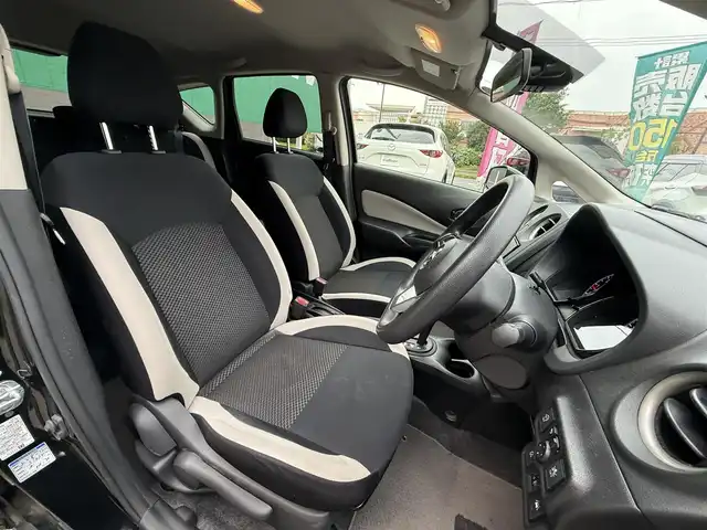 日産 ノート X 千葉県 2017(平29)年 7.6万km スーパーブラック 社外ナビ（AM/FM/ワンセグTV/Bluetooth）/インテリジェントエマージェンシーブレーキ/車線逸脱警報/ETC/バックモニター/プッシュエンジンスタート/アイドリングストップ/オートライト