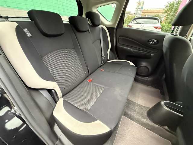 日産 ノート X 千葉県 2017(平29)年 7.6万km スーパーブラック 社外ナビ（AM/FM/ワンセグTV/Bluetooth）/インテリジェントエマージェンシーブレーキ/車線逸脱警報/ETC/バックモニター/プッシュエンジンスタート/アイドリングストップ/オートライト