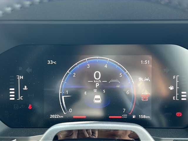 トヨタ ランドクルーザー ２５０ VX 山形県 2024(令6)年 0.2万km プラチナホワイトパールマイカ ４WD/ガソリン車/サポカーS/純正ナビ/（AM/FM/フルセグ/BT/Miracast）/モデリスタエアロ/・フロントアンダーガード/・フロントアンダーカバー/・リヤアンダーガーニッシュ/サンルーフ/本革シート/パノラミックビューモニター/純正前後ドライブレコーダー/全車速追従機能付きクルーズコントロール/マルチテレインセレクト（走行支援モード選択）/電動パワーステアリング/パーキングサポートブレーキ/集中ドアロック/デジタルインナーミラー/シートヒーター/エアシート/パワーバックドア/ステアリングスイッチ