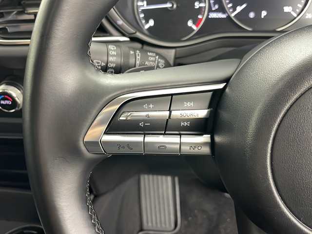 マツダ ＣＸ－３０ XD ブラックトーンエディション 道央・札幌 2023(令5)年 2.1万km スノーフレイクホワイトパールマイカ ・純正ナビ&CD&DVD&BT&HDMI&AppleCarplay&AndroidAuto/・寒冷地仕様/・360°ビューモニター/・フロント/サイド/バックカメラ/・パワーバックドア/・i-ACTIVESENSE/・衝突被害軽減ブレーキ/・クルーズコントロール/・クリアランスソナー/・スマートブレーキサポート/・レーンキープアシスト/・車線逸脱警報/・誤発進抑制制御/・交通標識認識システム/・ブラインドスポットモニター/・ダイナミック・スタビリティ・コントロール/・パーキングセンサー/・アイドリングストップ/・ヘッドアップディスプレイ/・社外前後ドライブレコーダー/・ドアミラーヒーター/・パドルシフト/・ステアリングスイッチ/・革巻きステアリング/・電動格納ミラー/・純正フロアマット/・プッシュスタート/・LEDヘッドライト/・オートライト/・オートマチックハイビーム/・スマートキー/・スペアキー