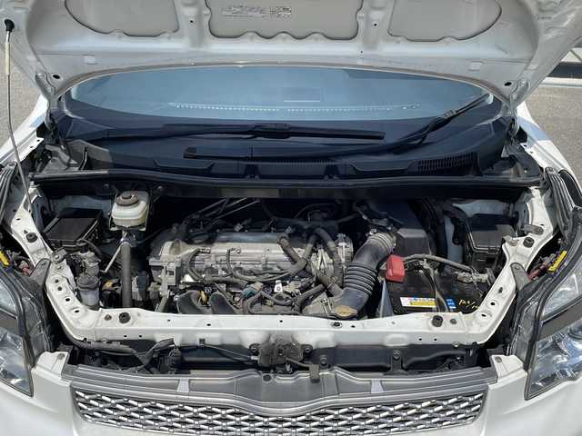 トヨタ ヴォクシー ZS 煌Ⅲ 兵庫県 2012(平24)年 7.3万km パール 純正ナビ/・BT/・フルセグTV/・CD/DVD/バックカメラ/LEDライト/純正ドアバイザー/パドルシフト/ハーフレザーシート/純正フロアマット/ミラーウインカー/両側パワースライドドア/ETC