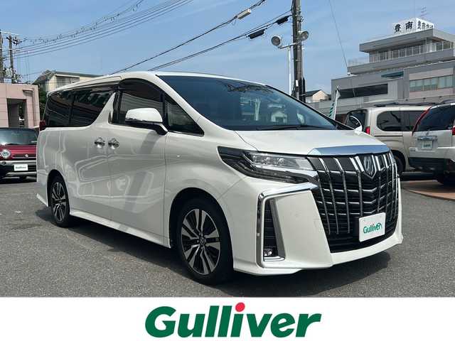 トヨタ アルファード S Cパッケージ 大阪府 2023(令5)年 1.6万km ホワイトパールクリスタルシャイン トヨタセーフティセンス/・プリクラッシュセーフティ/・レーントレーシングアシスト/・ロードサインアシスト/・レーダークルーズコントロール/・アダプティブハイビームアシスト/アルパイン11インチメモリナビ/・Bluetooth/CD/DVD//・フルセグテレビ/・バックカメラ/・サイドカメラ/両側パワースライドドア/三眼LEDヘッドライト/ALPINEフリップダウンモニター/前後ドライブレコーダー/前後コーナーセンサー/革巻きステアリング/ステアリングスイッチ/ステアリングヒーター/オートマチックハイビーム/純正フロアマット/純正18インチアルミホイール/レザーシート/パワーシート（D席＋N席）/メモリシート（D席）/シートヒーター（D席＋N席）/エアシート（D席＋N席）/デジタルインナーミラー/電動パーキングブレーキ/ワンオーナー/新車保証書/取扱説明書