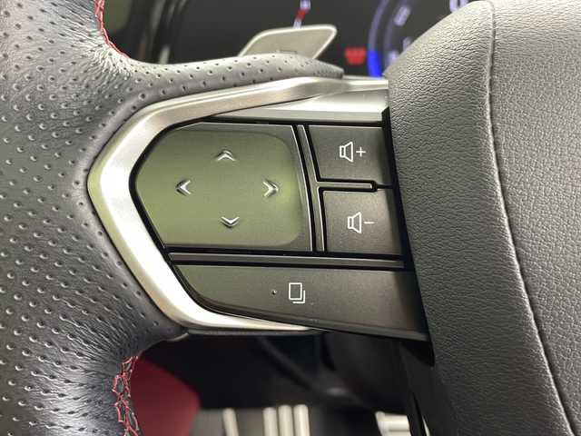 レクサス ＮＸ 350h Fスポーツ 千葉県 2023(令5)年 2.1万km ホワイトノーヴァガラスフレーク 禁煙車/サンルーフ/レクサスセーフティーセンス/・歩行者検知機能付衝突回避支援型プリクラッシュセーフティ/・レーンディパーチャーアラート/・キーピングアシスト/・オートマチックハイビーム/・レーダークルーズコントロール/電動リアゲート/純正14インチナビ/マークレビンソン/ワイヤレスチャージャー/アラウンドビューモニター/デジタルインナーミラー/LEDオートライト/レザーシート/シートヒーター/エアシート/純正20インチアルミホイール/ルーフレール/USBポート/プッシュスタート/スマートキー