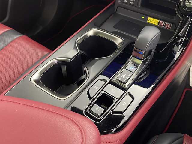 レクサス ＮＸ 350h Fスポーツ 千葉県 2023(令5)年 2.1万km ホワイトノーヴァガラスフレーク 禁煙車/サンルーフ/レクサスセーフティーセンス/・歩行者検知機能付衝突回避支援型プリクラッシュセーフティ/・レーンディパーチャーアラート/・キーピングアシスト/・オートマチックハイビーム/・レーダークルーズコントロール/電動リアゲート/純正14インチナビ/マークレビンソン/ワイヤレスチャージャー/アラウンドビューモニター/デジタルインナーミラー/LEDオートライト/レザーシート/シートヒーター/エアシート/純正20インチアルミホイール/ルーフレール/USBポート/プッシュスタート/スマートキー
