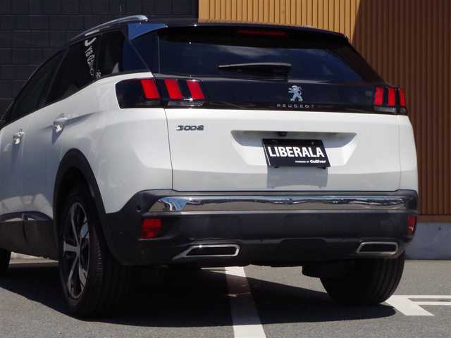 プジョー ３００８ クロスシティ ブルーHDi 埼玉県 2020(令2)年 3.6万km パール 特別仕様車/1オーナー/ブラックハーフレザーシート/アダプティブクルーズコントロール/パノラミックスライディングルーフ/CarPlay/パークセンサー/ブラインドスポットモニター/サイド/バックカメラ/ETC/ワイヤレス充電/シートヒーター/シートポジションメモリー機能/Bluetooth/ルームミラー内臓サイドカメラ