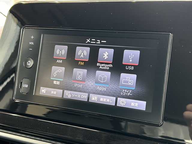 日産 ノート S 愛知県 2021(令3)年 5.6万km ブリリアントシルバー 衝突被害軽減ブレーキ/純正7インチディスプレイオーディオナビ（ナビ無し）/Bluetooth/バックカメラ/コーナーセンサー/純正アルミホイール/ETC/ステアリングスイッチ/スマートキー/プッシュスタート