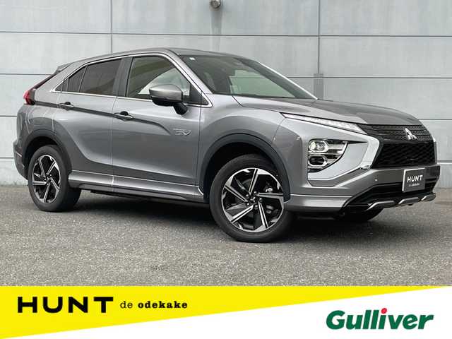 三菱 エクリプス クロス ＰＨＥＶ P 千葉県 2021(令3)年 3.5万km チタニウムグレーメタリック ワンオーナー/純正メモリナビ/・DTV/Bluetooth/Apple CarPlay/全方位カメラ/ヘッドアップディスプレイ/前後ドライブレコーダー/前席シートヒーター/パワーシート/ハーフレザーシート/ステアリングヒーター/e-Assist/・衝突被害軽減ブレーキシステム/・車線逸脱警報システム/・レーダークルーズコントロール/・オートマチックハイビーム/・誤発進抑制機能/・後側方車両検知警報システム/・後退時車両検知システム/アクティブスタビリティコントロール/パーキングセンサー/純正LEDヘッドライト/純正18インチアルミホイール/純正フロアマット/プッシュエンジンスタート/スマートキー×２/取扱説明書/保証書