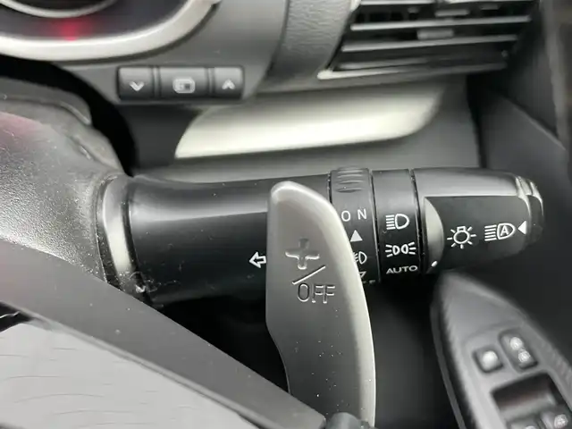 三菱 エクリプス クロス ＰＨＥＶ P 千葉県 2021(令3)年 3.5万km チタニウムグレーメタリック ワンオーナー/純正メモリナビ/・DTV/Bluetooth/Apple CarPlay/全方位カメラ/ヘッドアップディスプレイ/前後ドライブレコーダー/前席シートヒーター/パワーシート/ハーフレザーシート/ステアリングヒーター/e-Assist/・衝突被害軽減ブレーキシステム/・車線逸脱警報システム/・レーダークルーズコントロール/・オートマチックハイビーム/・誤発進抑制機能/・後側方車両検知警報システム/・後退時車両検知システム/アクティブスタビリティコントロール/パーキングセンサー/純正LEDヘッドライト/純正18インチアルミホイール/純正フロアマット/プッシュエンジンスタート/スマートキー×２/取扱説明書/保証書