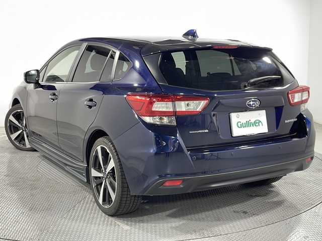 スバル インプレッサ スポーツ 2．0i－S アイサイト 広島県 2018(平30)年 2.2万km ダークブルーパール 禁煙車/カロッツェリアナビ/バックカメラ/エアロ(フル)/パワーシート/レーダークルーズコントロール/ＥＴＣ/ドラレコ/パドルシフト/アダブティブＬＥＤヘッドライト/電動パーキングブレーキ/コーナーセンサー/フォグランプ/純正18インチアルミホイール(225/40/R18)/エアバッグ(運転席/助手席/サイド/カーテン)