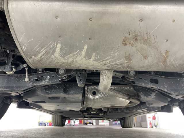 レクサス ＵＸ 250h バージョンL 愛知県 2023(令5)年 5.6万km ブレージングカーネリアンコントラストレイヤリング 禁煙車/純正12.3インチナビ/（AM/FM/Bluetooth/USB/フルセグTV)/全方位カメラ/レクサスセーフティーシステム/・プリクラッシュセーフティ/・レーダークルーズコントロール/・クリアランスソナー/・レーントレーシングアシスト/・ブラインドスポットモニター/・オートマチックハイビーム/・ロードサインアシスト/・SOSコール/ETC2.0/前後ドライブレコーダー/本革シート/前席シートヒーター/前席シートベンチレーション/前席パワーシート/メモリシート/革巻きステアリング/ステアリングヒーター/パワーバックドア/パドルシフト/純正18インチアルミホイール/スマートキー/プッシュスタート/3眼式LEDヘッドライト/フロントフォグランプ/オートライト/純正フロアマット/電子パーキングブレーキ/オートホールド/横滑り防止装置