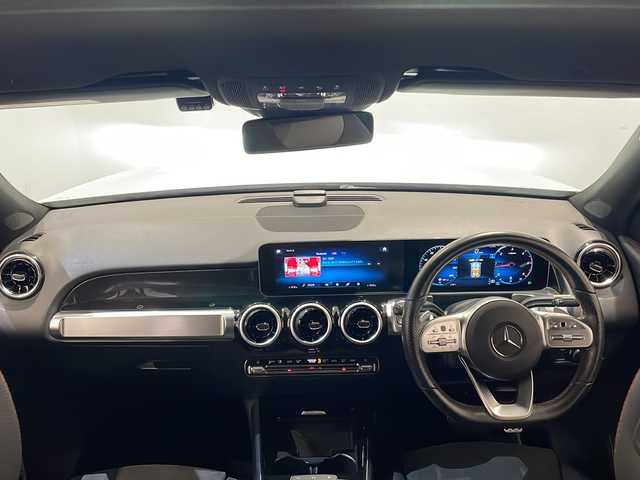 メルセデス・ベンツ ＧＬＢ２００ｄ AMGライン 新潟県 2020(令2)年 4.6万km デジタルホワイト レーダーセーフティパッケージ/・アダプティブディスタンスアシスト・ディストロニック/・アクティブブレーキアシスト/・アクティブレーンキーピングアシスト/ナビゲーションパッケージ/・TV/USB/BT/アテンションアシスト/ブラインドスポットアシスト/レーンチェンジアシスト/インテリジェントライトシステム/フラットランクオープナー/360°カメラシステム/ダウンヒル・スピード・レギュレーション/D席N席パワーシート/シートヒーター/ETC2.0/ドライブレコーダー