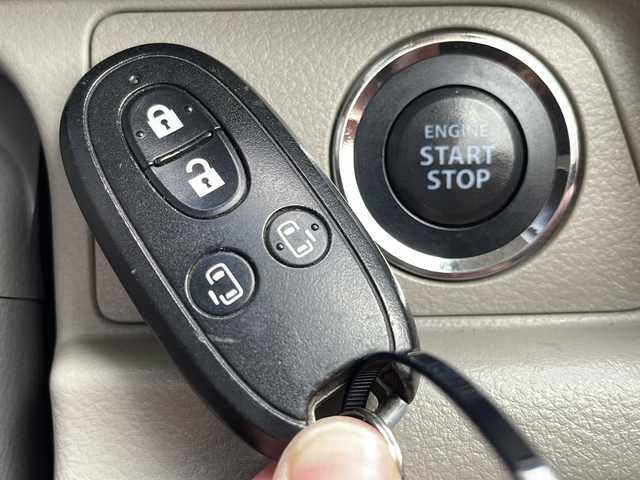 スズキ エブリィ ワゴン PZターボ スペシャル 岩手県 2019(令1)年 5.5万km パールホワイト メモリナビ　バックカメラ　Ｂｌｕｅｔｏｏｔｈ　ＣＤ　ＤＶＤ　衝突軽減　シートヒーター　両側電動パワースライドドア　純正１４インチアルミホイール　サイドステップ　フォグランプ　ＨＩＤオートライト　ＥＴＣ