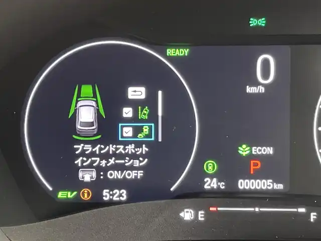 ホンダ ヴェゼル ハイブリッド e:HEV Z 群馬県 2025(令7)年 0.1千km プラチナホワイトパール 登録済未使用車　純正９インチナビ　バックカメラ　パワーバックドア　ＬＥＤ　ＡＨＢ　シートヒーター　純正１８インチＡＷ　ステアリングリモコン　ワイヤレス充電器　ＢＳＭ　スマートキー　ＥＴＣ２．０　スペア