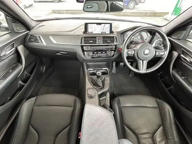 ＢＭＷ Ｍ２ コンペティション 茨城県 2020(令2)年 2.2万km ホッケンハイムシルバー 6速MT/純正ナビ/バックカメラ/パワーシート/レザーシート/USB入力端子/harman/cardon/シートヒーター/クリアランスソナー/デュアルエアコン/純正19インチアルミホイール