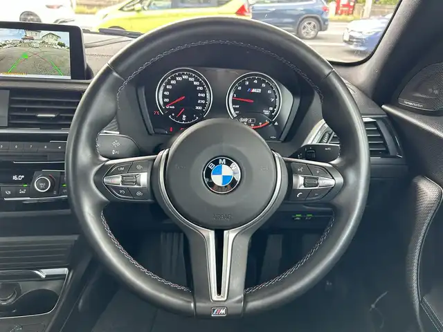 ＢＭＷ Ｍ２ コンペティション 茨城県 2020(令2)年 2.2万km ホッケンハイムシルバー 6速MT/純正ナビ/バックカメラ/パワーシート/レザーシート/USB入力端子/harman/cardon/シートヒーター/クリアランスソナー/デュアルエアコン/純正19インチアルミホイール
