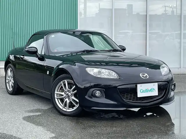 マツダ ロードスター VS RHT 福岡県 2012(平24)年 8万km ブリリアントブラック スマートキー/HDDナビ/Bluetoothオーディオ/フルセグTV/純正アルミホイール/純正フロアマット/レザーシート/運転席RECAROシート