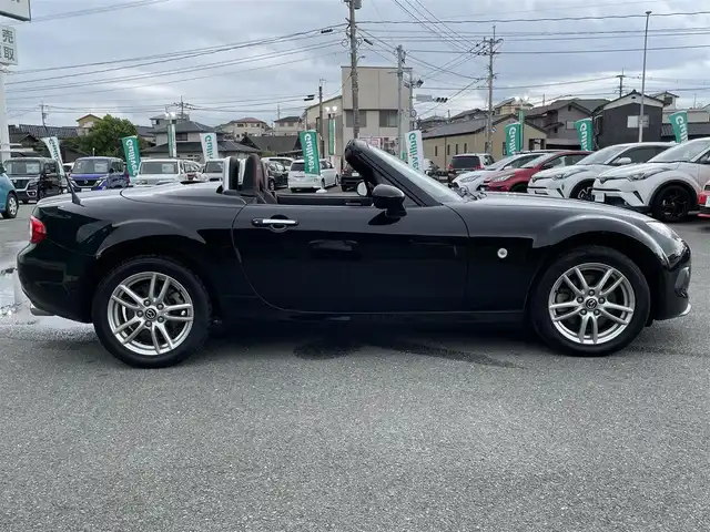 マツダ ロードスター VS RHT 福岡県 2012(平24)年 8万km ブリリアントブラック スマートキー/HDDナビ/Bluetoothオーディオ/フルセグTV/純正アルミホイール/純正フロアマット/レザーシート/運転席RECAROシート