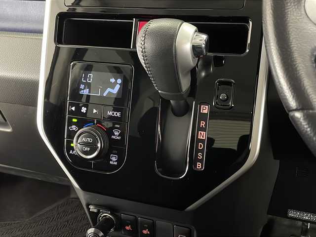 トヨタ タンク カスタムG S 宮崎県 2017(平29)年 5万km ブラックマイカ/マゼンダベリーメタリック 純正SDナビ/バックカメラ、サイドカメラ/ドライブレコーダー/Bluetooth/ETC/クルーズコントロール/シートヒータ/両側パワースライドドア/アイドリングストップ/スペアキー