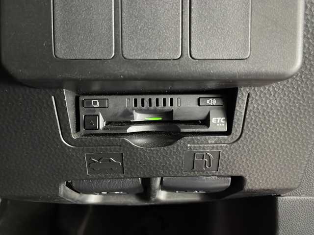 トヨタ タンク カスタムG S 宮崎県 2017(平29)年 5万km ブラックマイカ/マゼンダベリーメタリック 純正SDナビ/バックカメラ、サイドカメラ/ドライブレコーダー/Bluetooth/ETC/クルーズコントロール/シートヒータ/両側パワースライドドア/アイドリングストップ/スペアキー